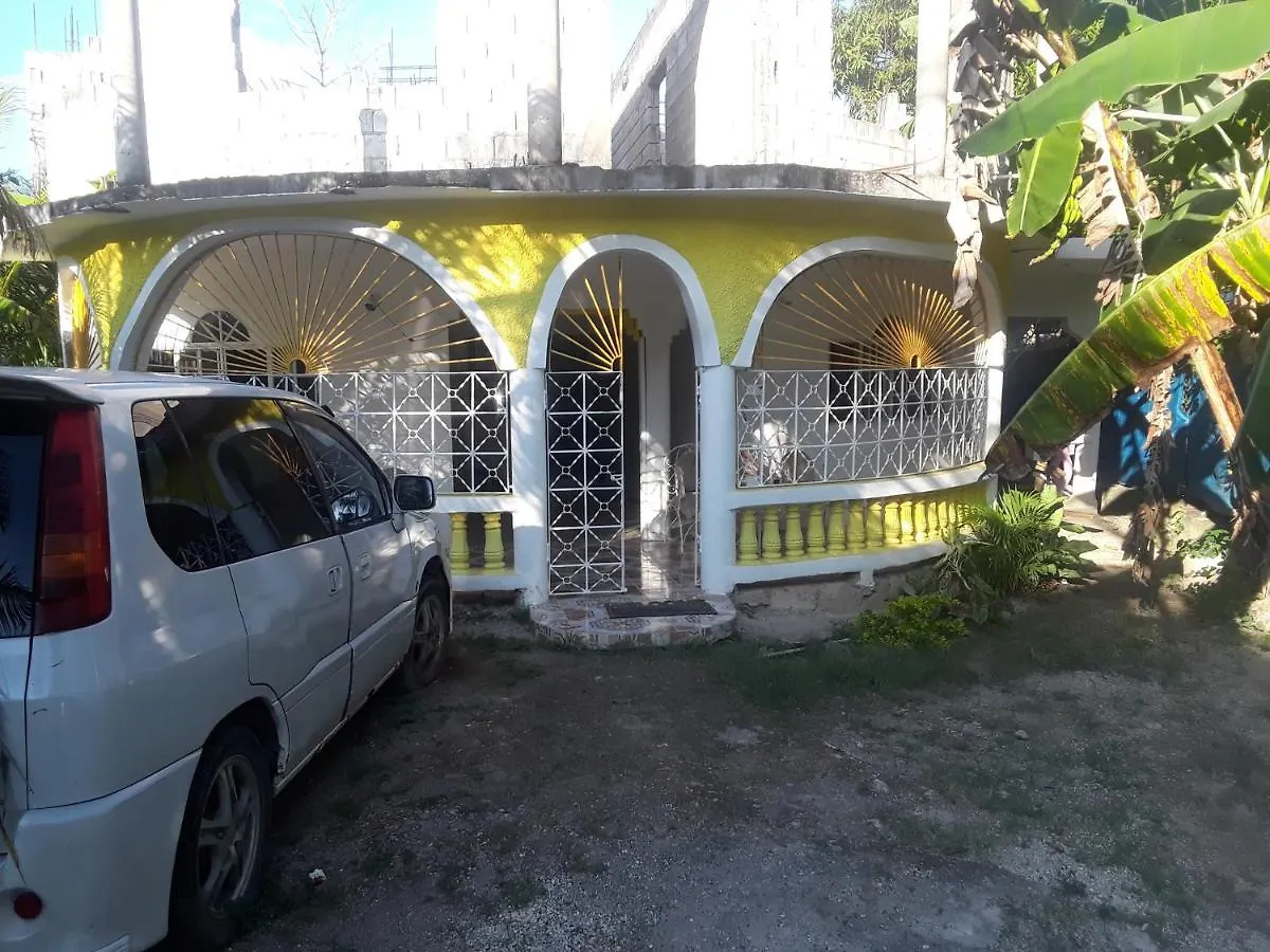 Fay Guest House Negril